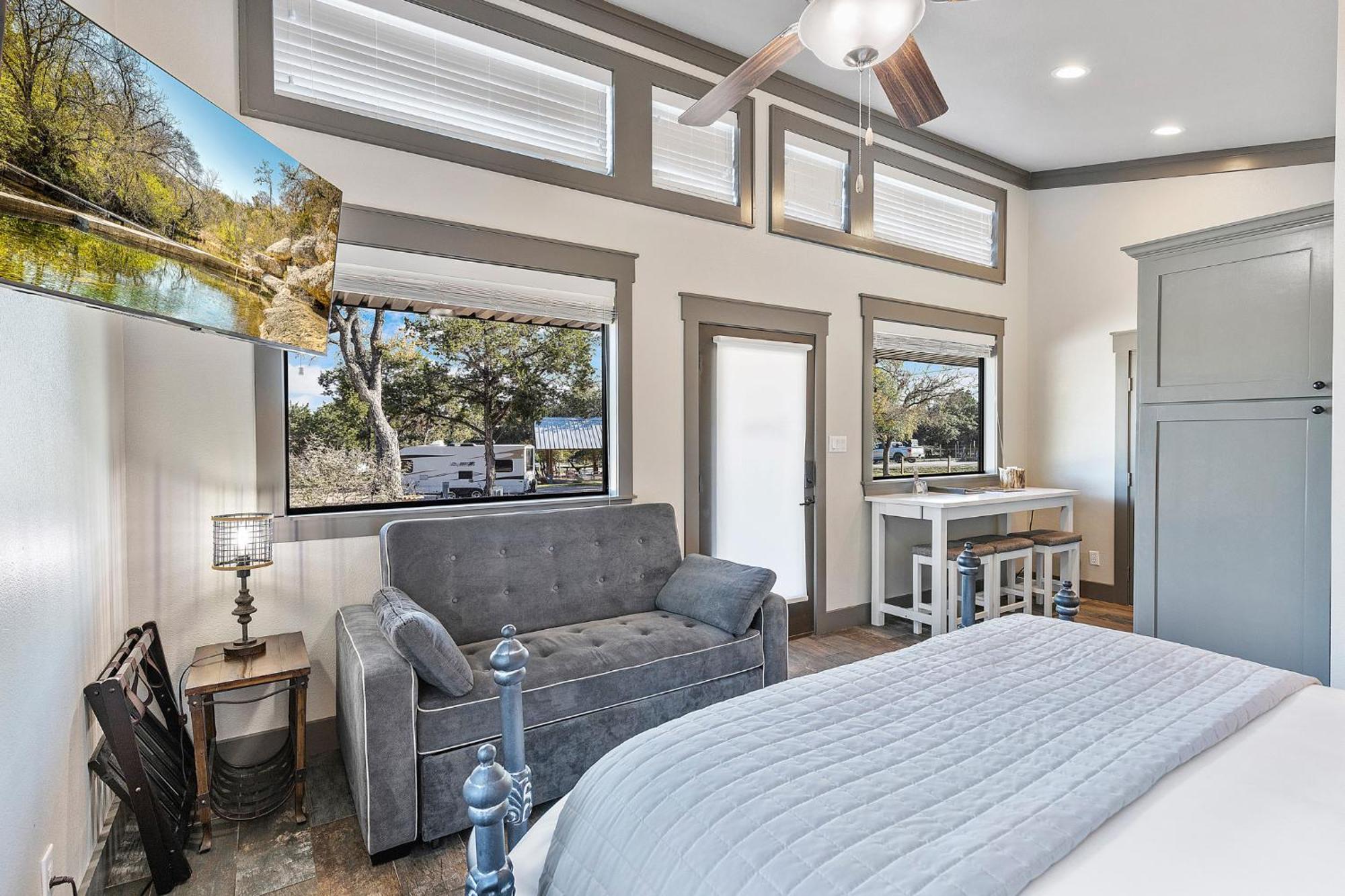 7A Ranch Hotell Wimberley Exteriör bild