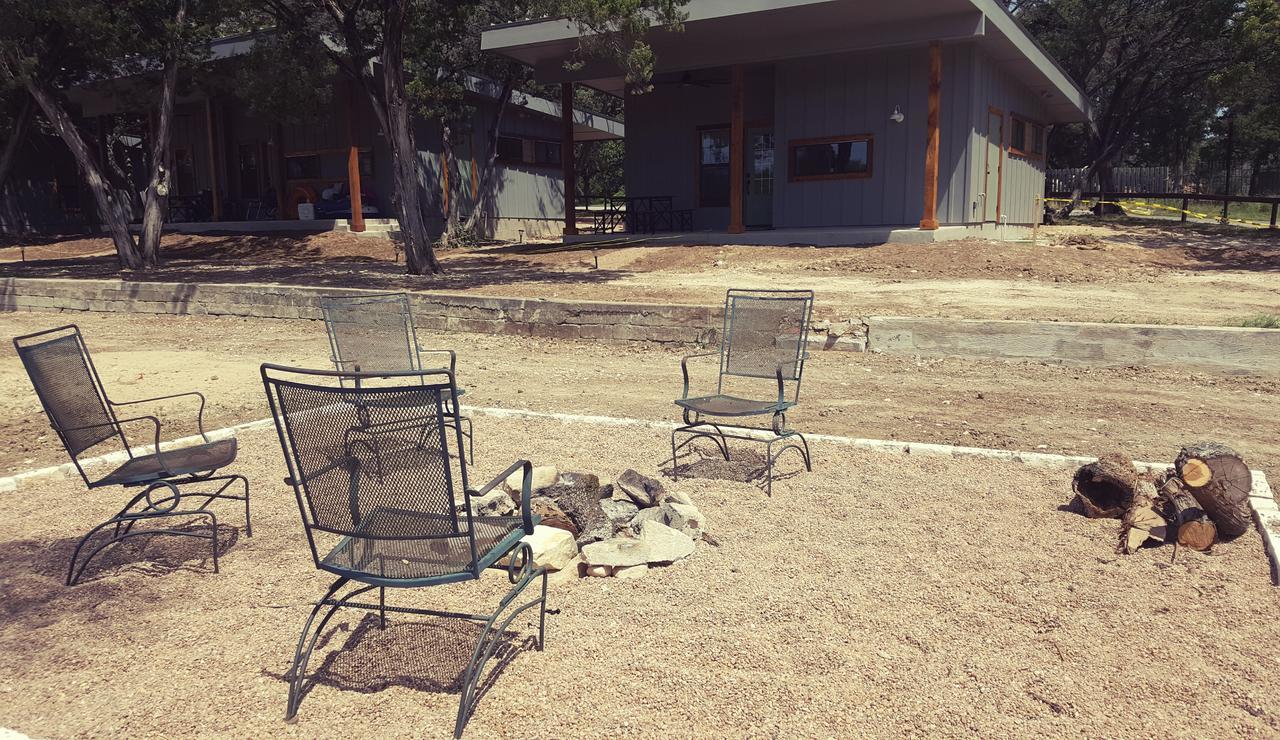 7A Ranch Hotell Wimberley Exteriör bild